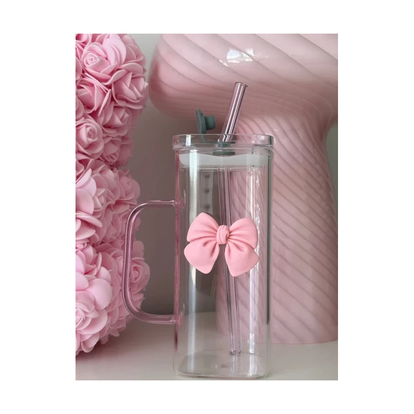 szklanka-prostokat-bow-pink-z-pokrywka-i-slomka-400ml (3)
